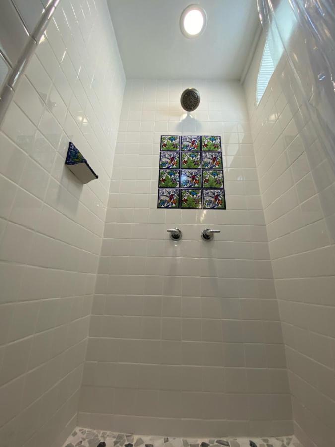 Private Room W/ Private Full Bathroom & Wifi & Ac & Shared Kitchen In Los Angeles Zewnętrze zdjęcie