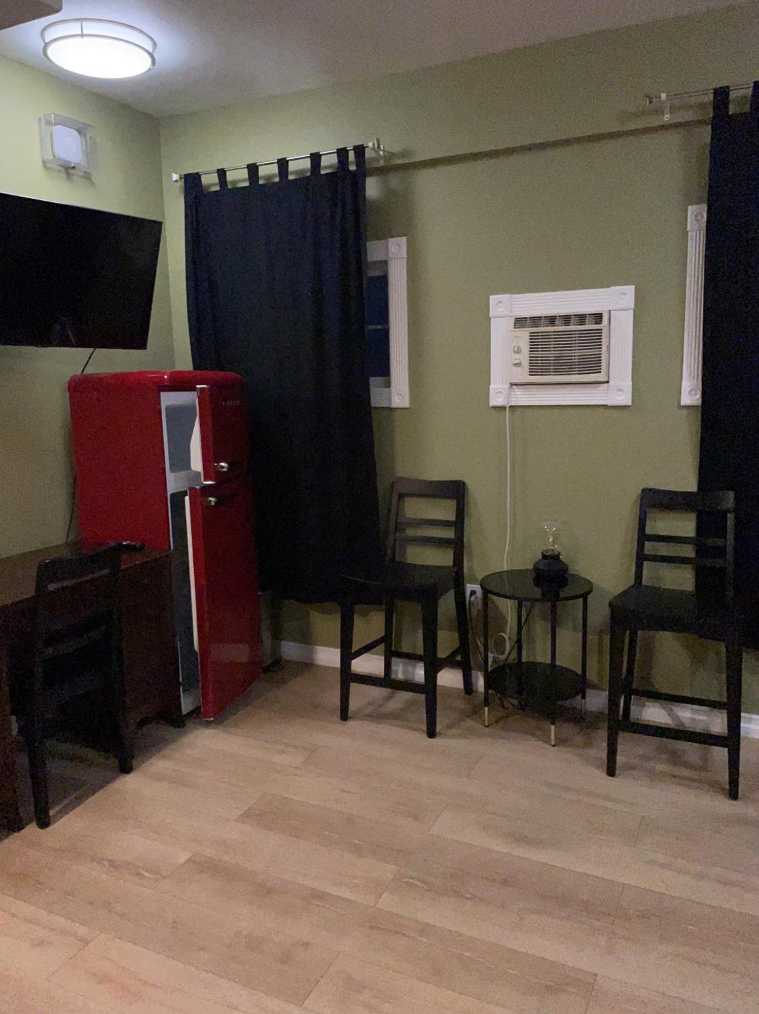 Private Room W/ Private Full Bathroom & Wifi & Ac & Shared Kitchen In Los Angeles Zewnętrze zdjęcie