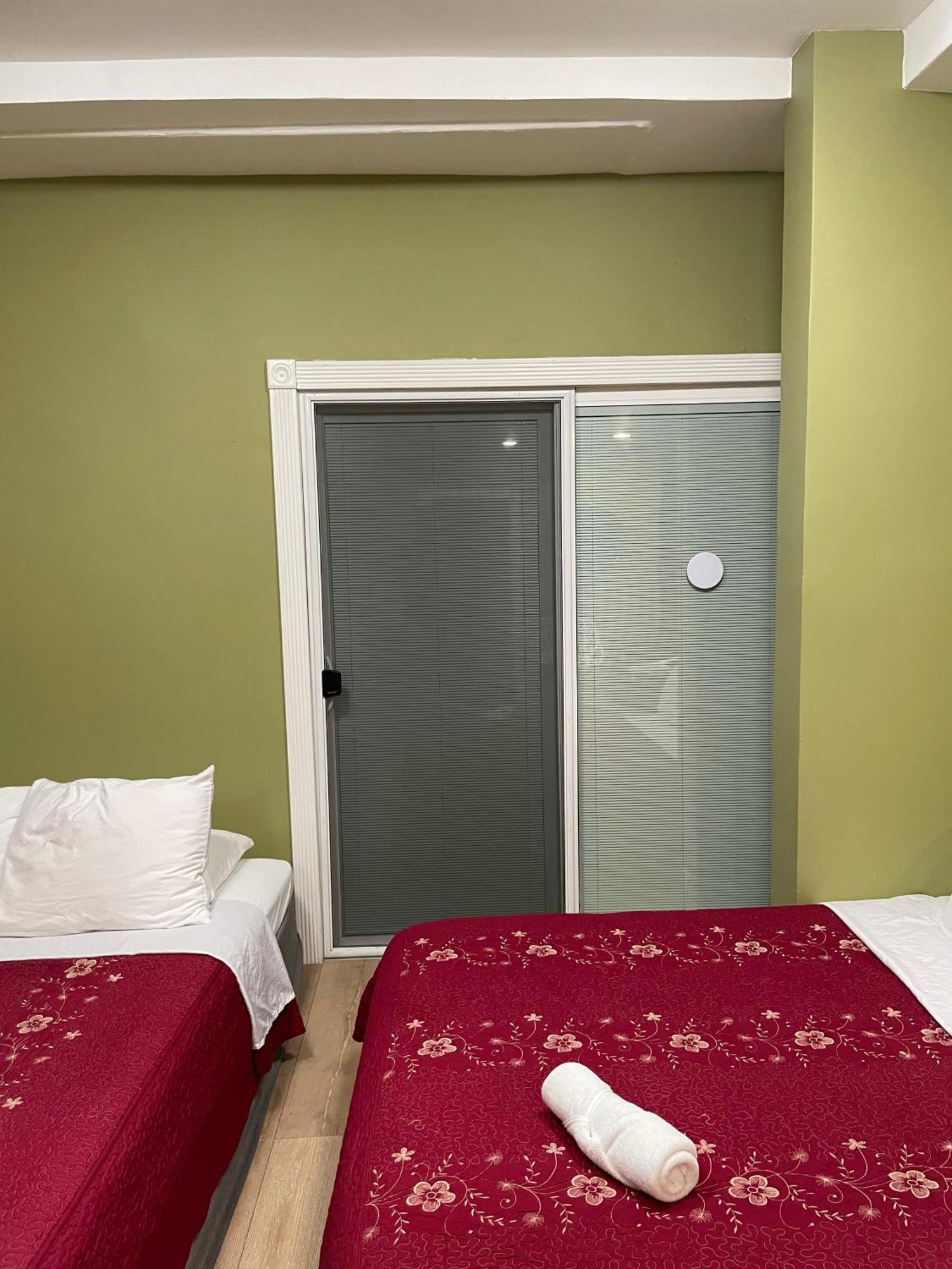 Private Room W/ Private Full Bathroom & Wifi & Ac & Shared Kitchen In Los Angeles Zewnętrze zdjęcie