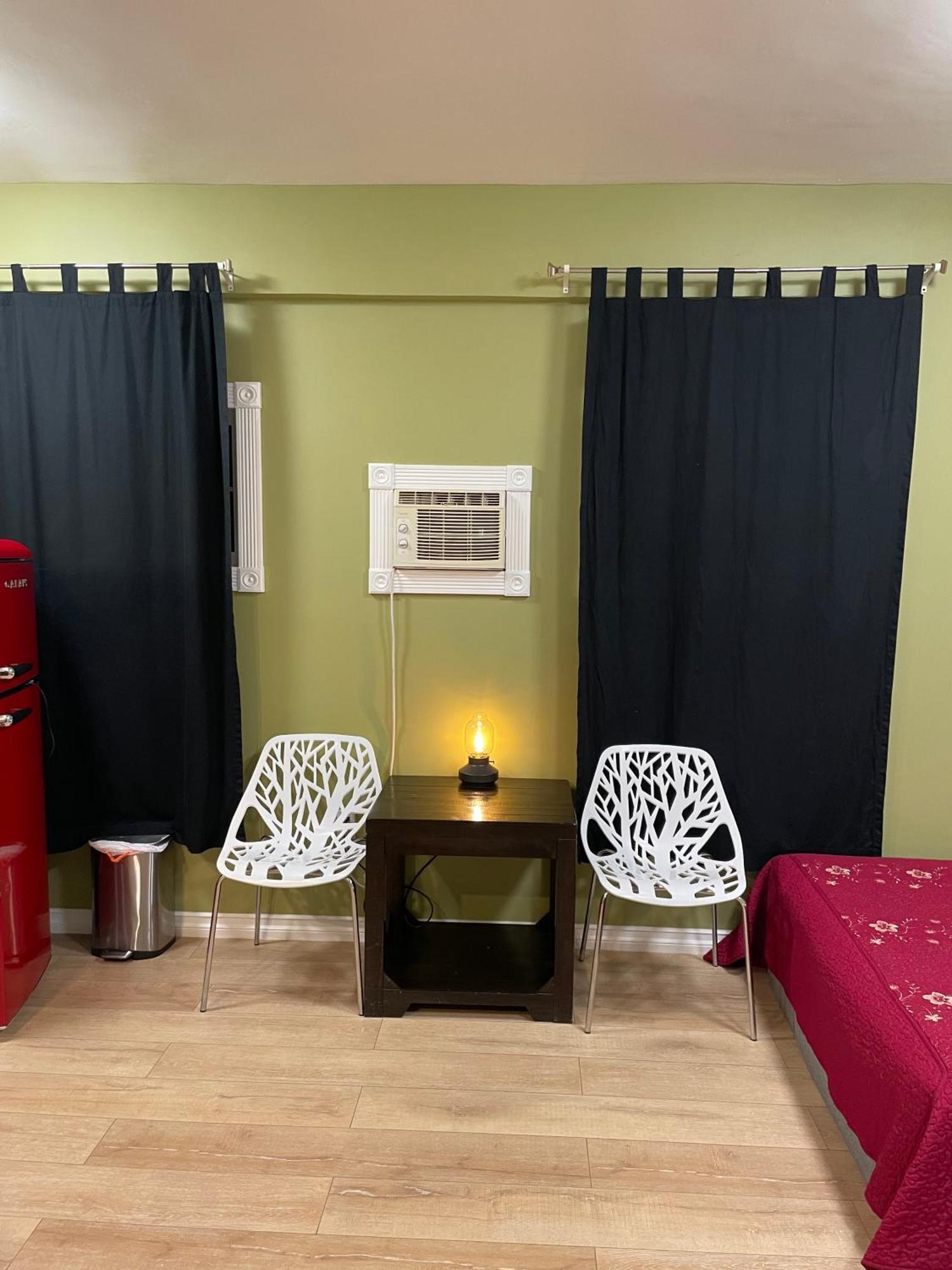Private Room W/ Private Full Bathroom & Wifi & Ac & Shared Kitchen In Los Angeles Zewnętrze zdjęcie